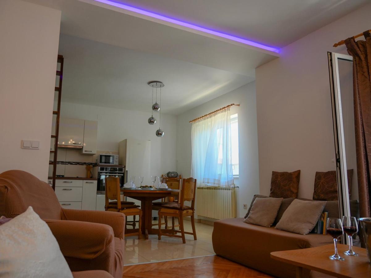 Apartment Damir Трогир Экстерьер фото